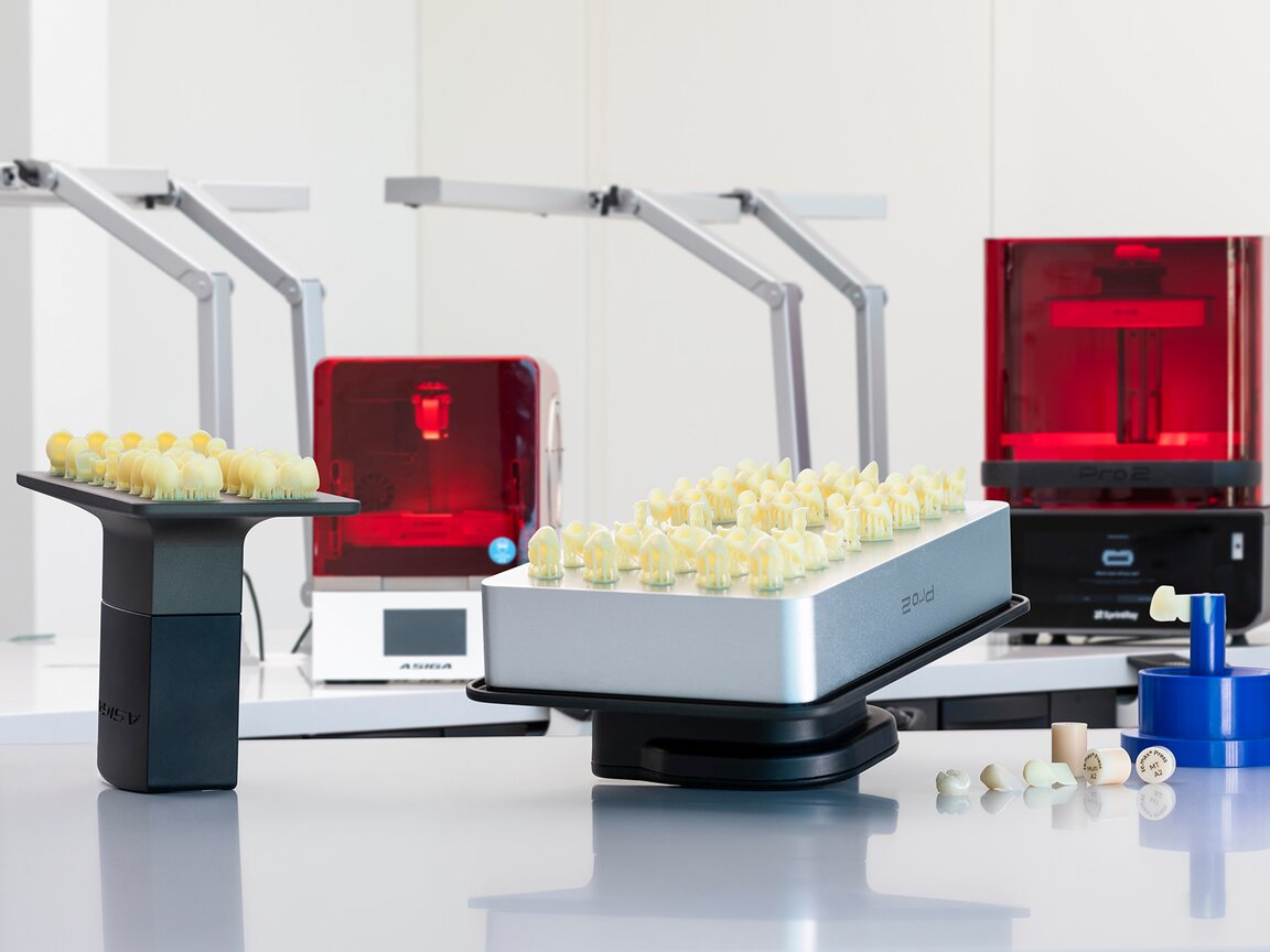 IPS e.max Press | Glass-ceramic restorations | Ivoclar LI