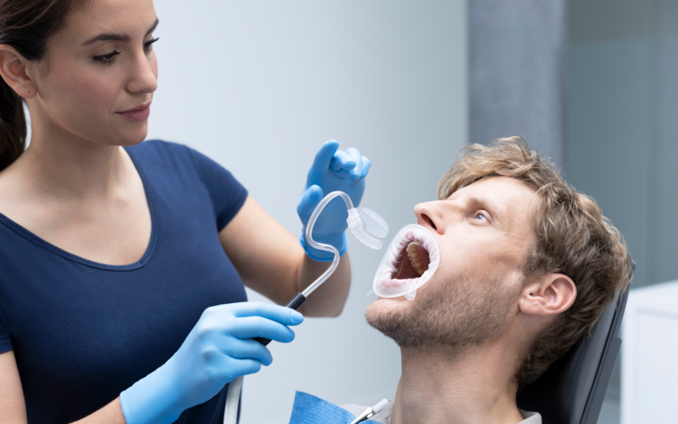 OptraGate® Dry Control | Ivoclar DE